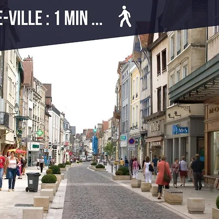 Apartment Star Wars - Faucon Millenium Troyes