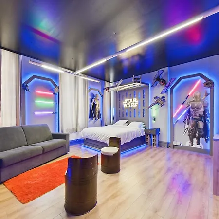 Apartment Star Wars - Faucon Millenium *